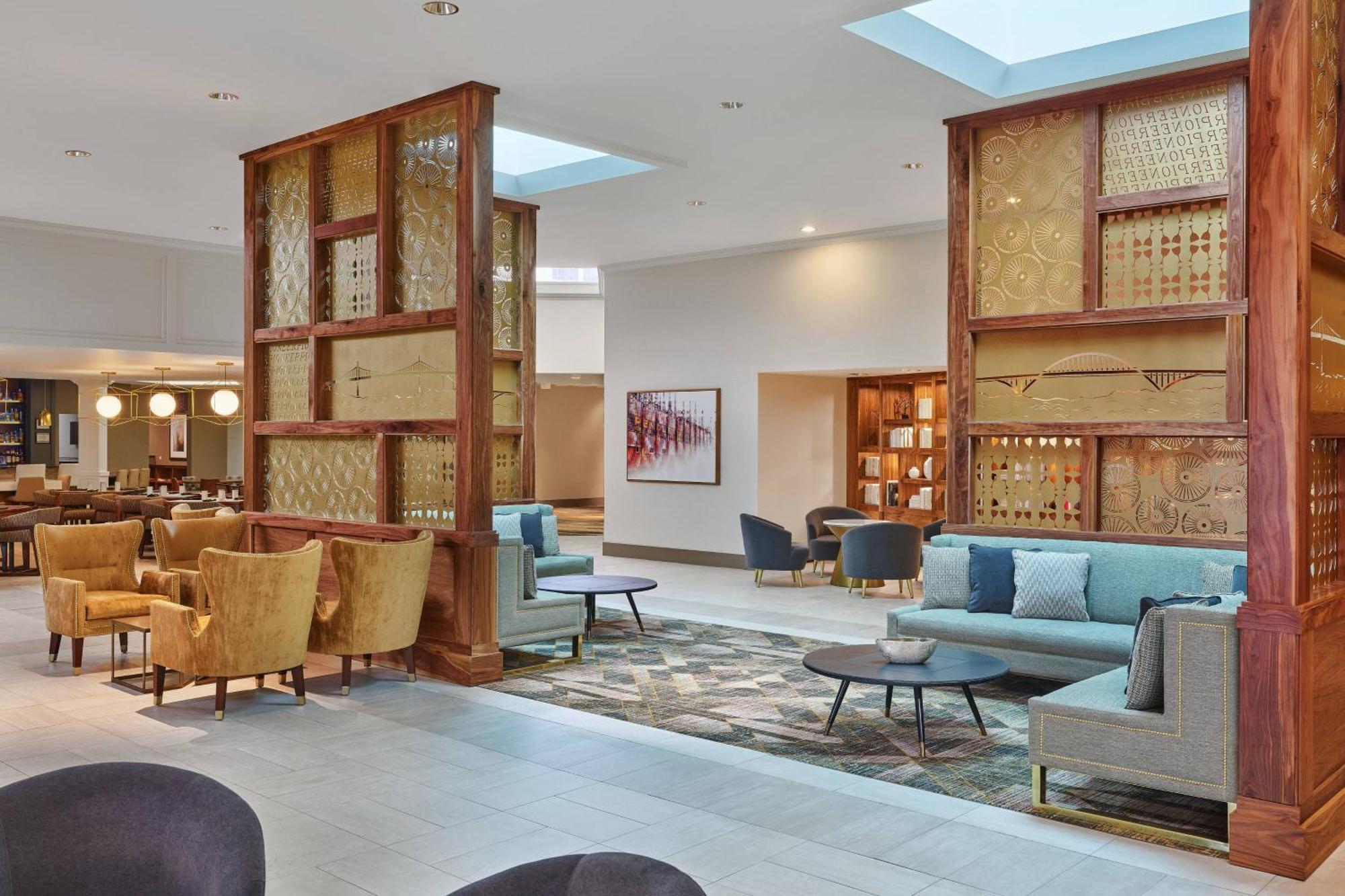 Sheraton Portland Airport Hotel Exterior foto